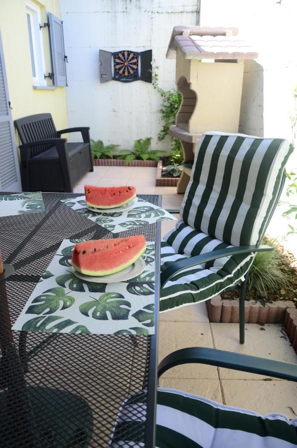 Anma Cottages The Secret Garden Pianello Del Lario Екстериор снимка