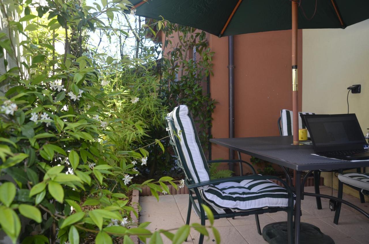 Anma Cottages The Secret Garden Pianello Del Lario Екстериор снимка